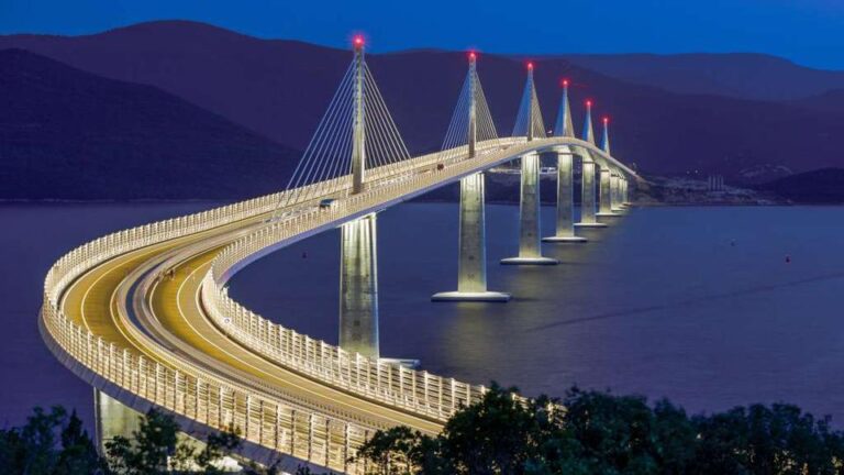 Pelješki most pomaže hrvatskom turizmu: Brojke su bolje nego u rekordnoj 2019.