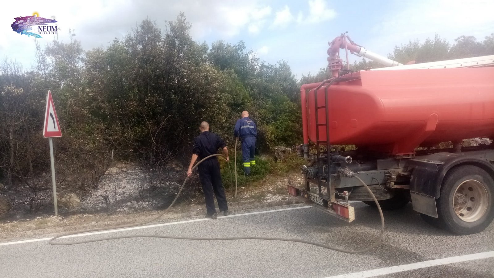 FOTO | Ugašen još jedan požar uz magistralnu cestu na Kamenicama